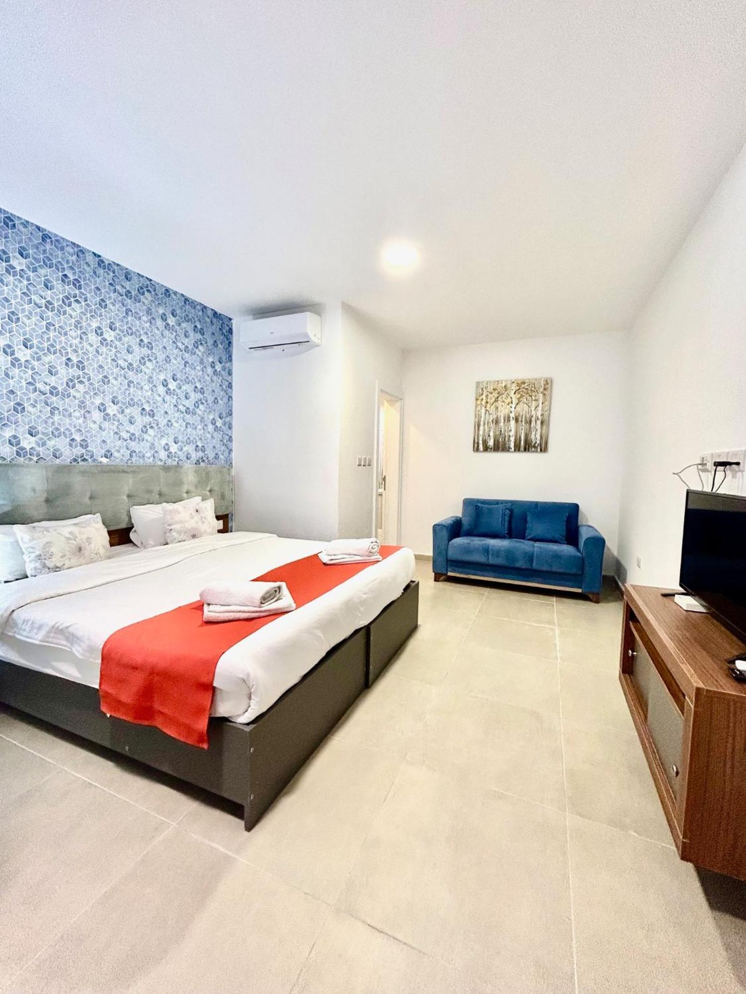 Marina Suites & Apartments - Self Catering - By Tritoni Hotels Gzira Buitenkant foto