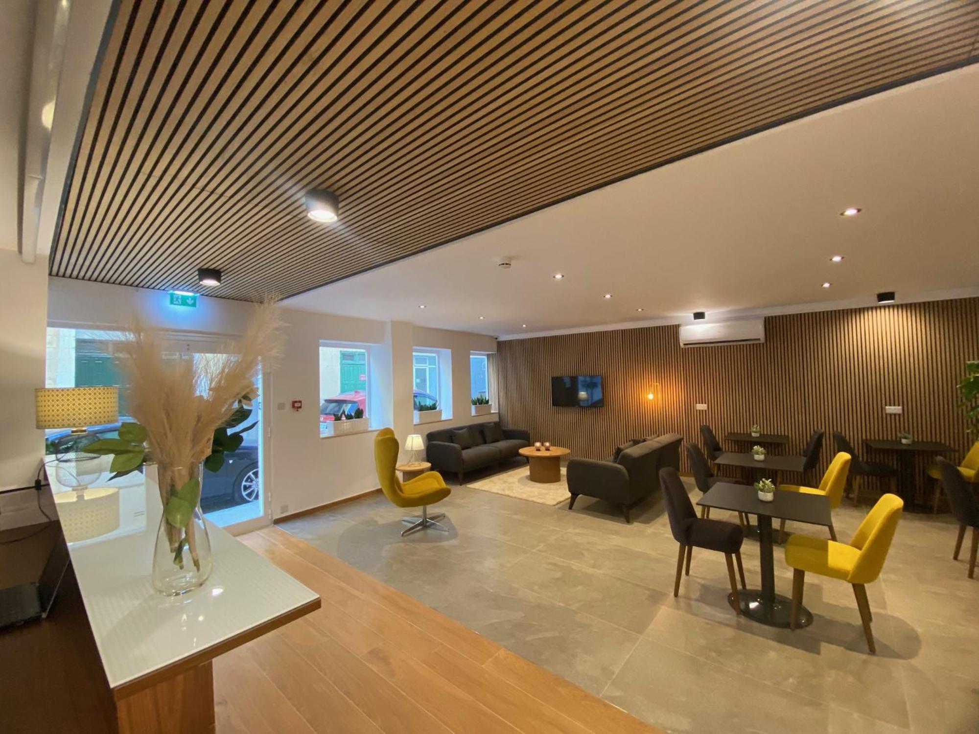 Marina Suites & Apartments - Self Catering - By Tritoni Hotels Gzira Buitenkant foto