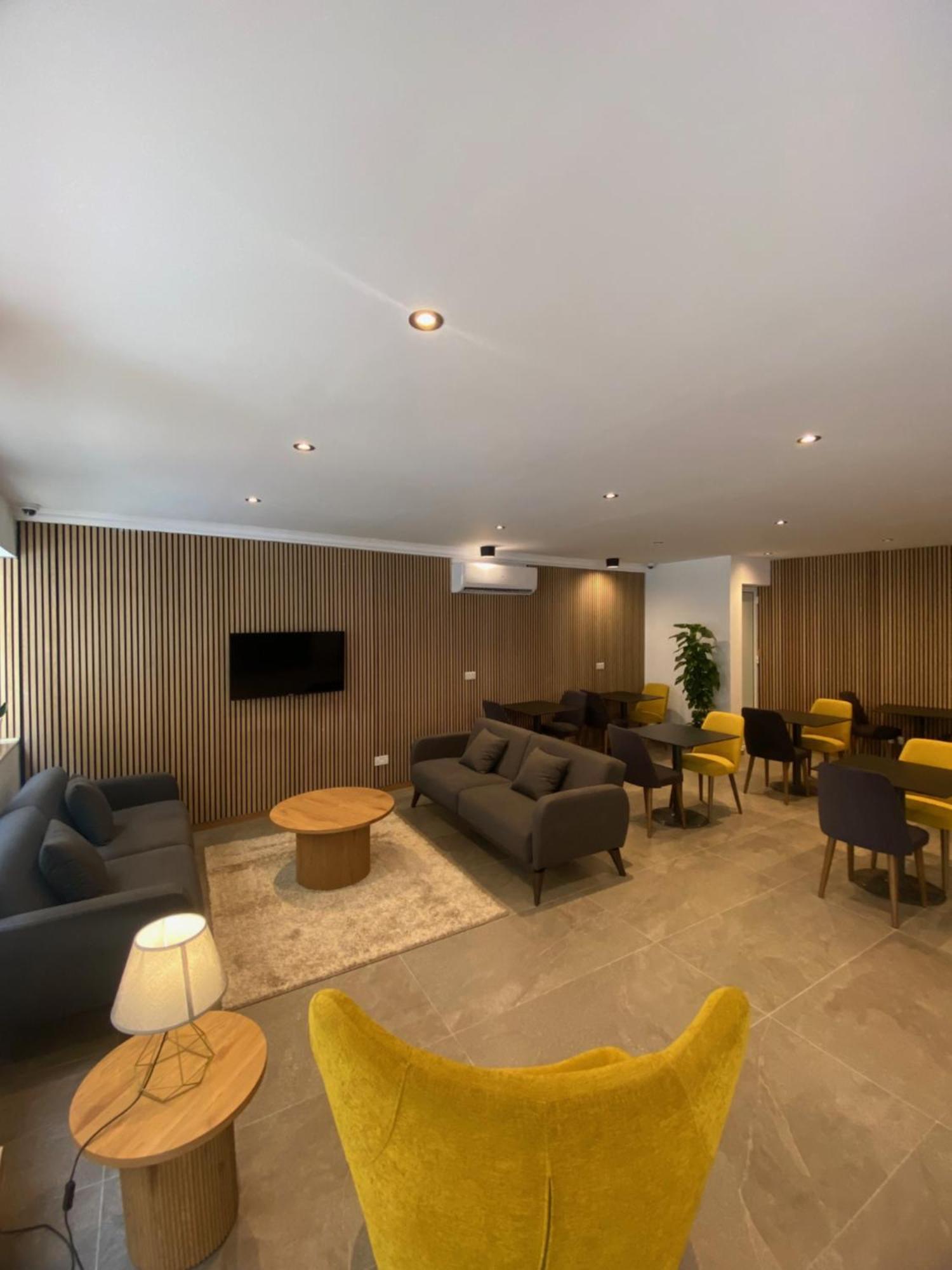 Marina Suites & Apartments - Self Catering - By Tritoni Hotels Gzira Buitenkant foto