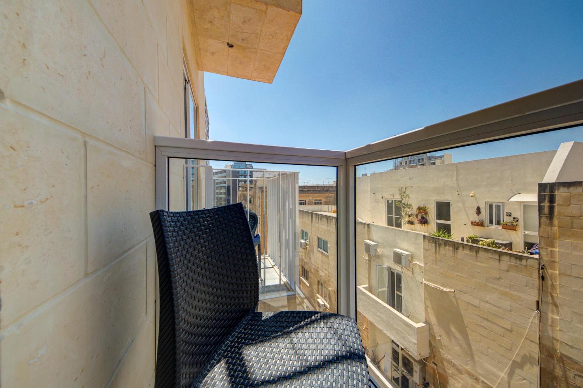 Marina Suites & Apartments - Self Catering - By Tritoni Hotels Gzira Buitenkant foto