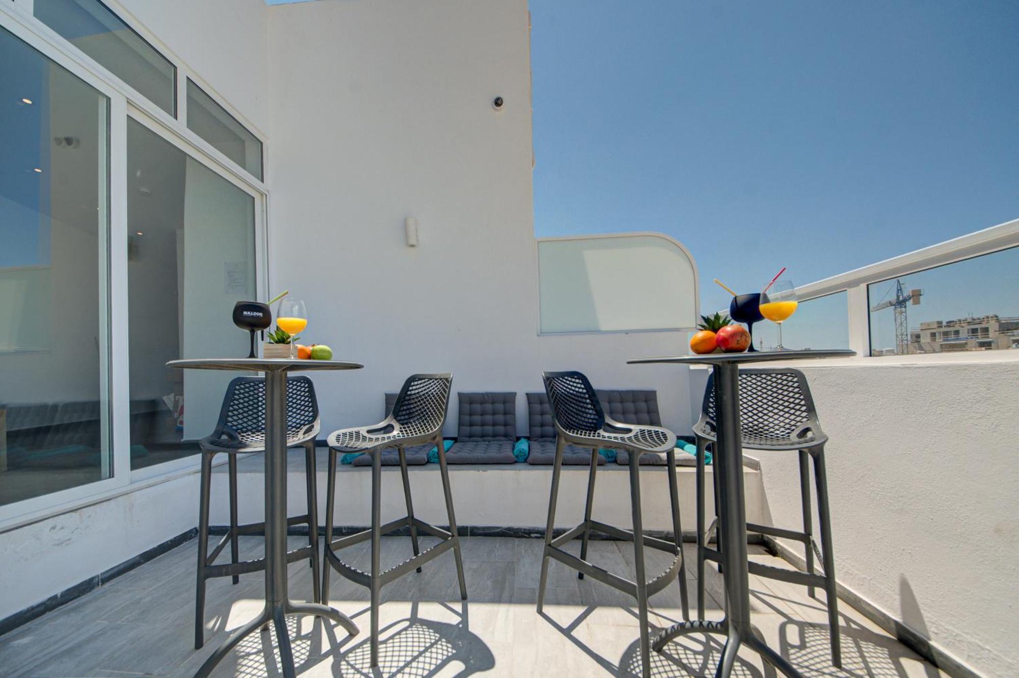 Marina Suites & Apartments - Self Catering - By Tritoni Hotels Gzira Buitenkant foto